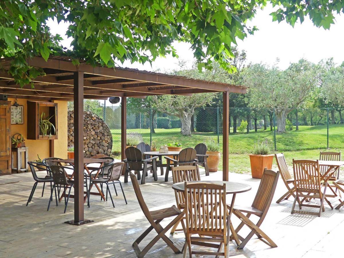 Hotel & Golf Ca La Caputxeta Castello  D'Empuries Exterior photo