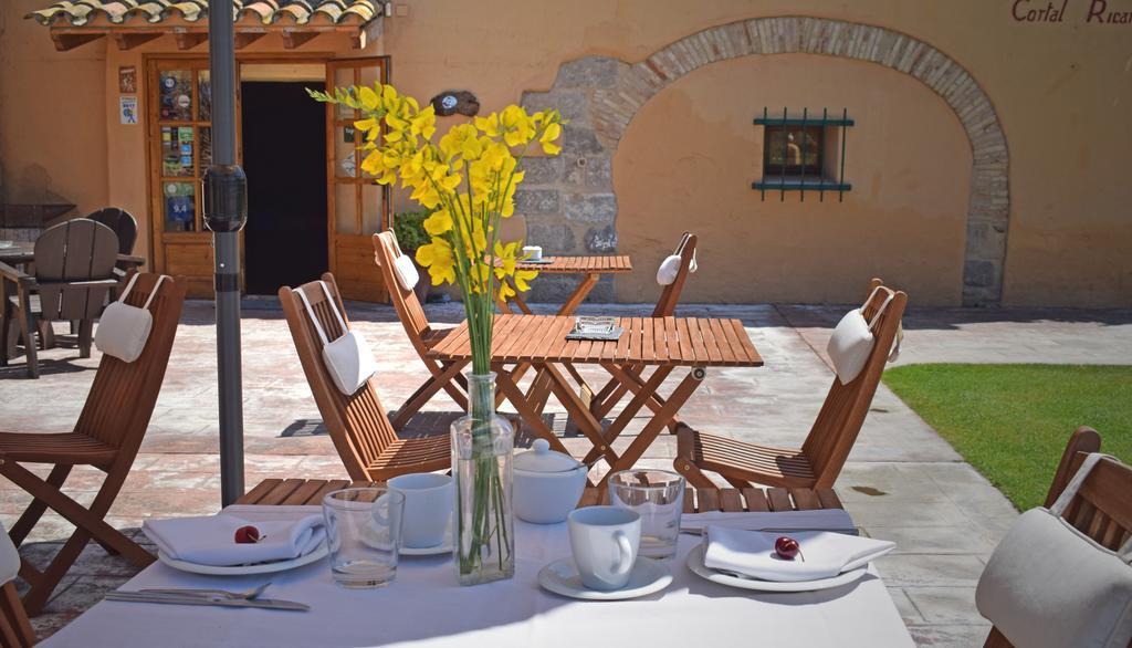 Hotel & Golf Ca La Caputxeta Castello  D'Empuries Exterior photo